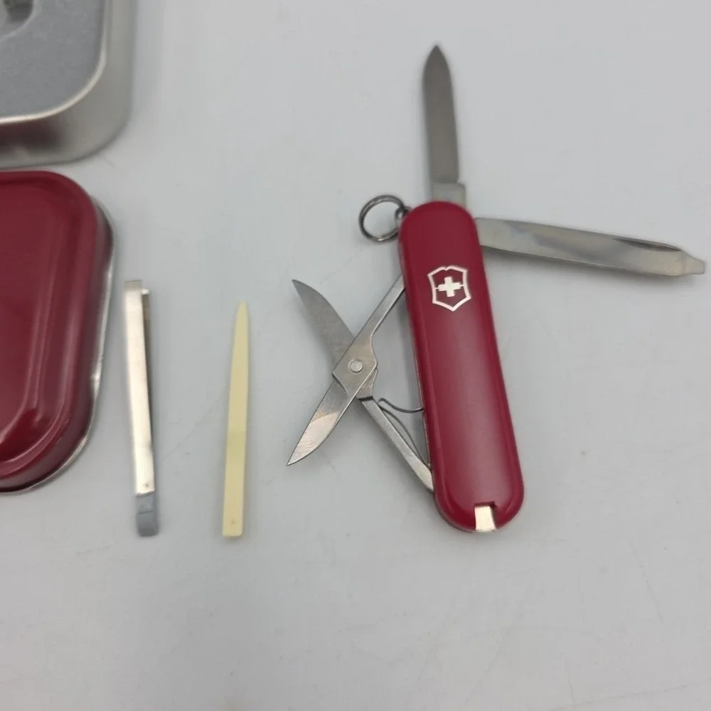 Victorinox Officer Suisse Swiss Army Knife Multi Tool CABOT Red New In Box